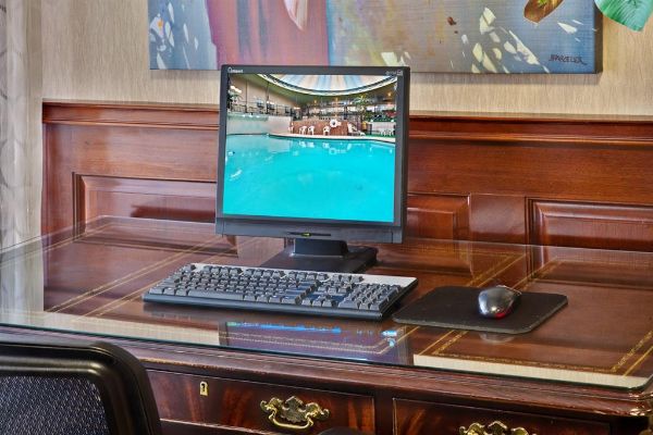 Holiday Inn DES MOINES-AIRPORT/CONF CENTER (Des Moines)